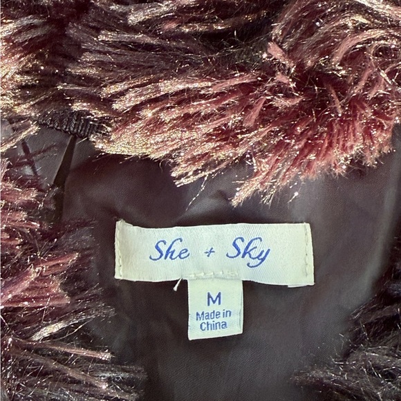 She + Sky chic faux fur shimmery teddy jacket - size M - Picture 4 of 4